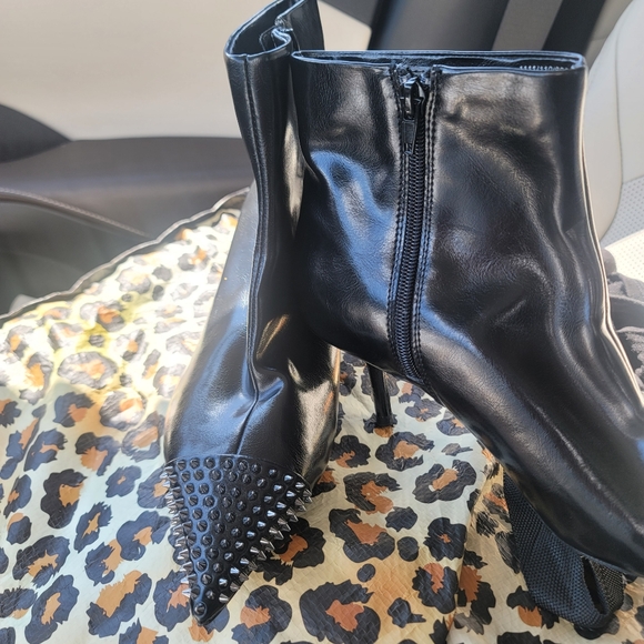 ZARA BOOTIES - Picture 3 of 4